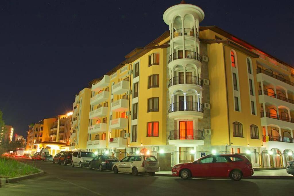 Royal Sun, 6 People, 600 M From The Sea Apartment ซันนีบีช ภายนอก รูปภาพ